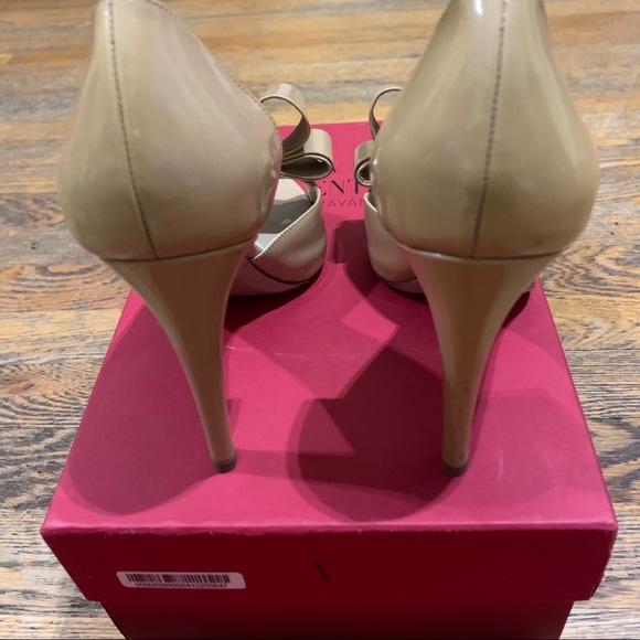 Authentic Valentino Garavani Bow Pump Shoes 38 - Picture 8 of 15